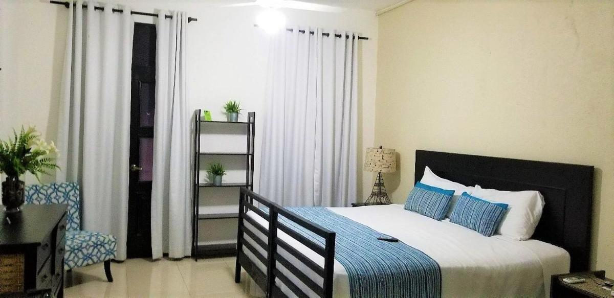 Hotel Rig Casa Conde à Saint-Domingue Extérieur photo