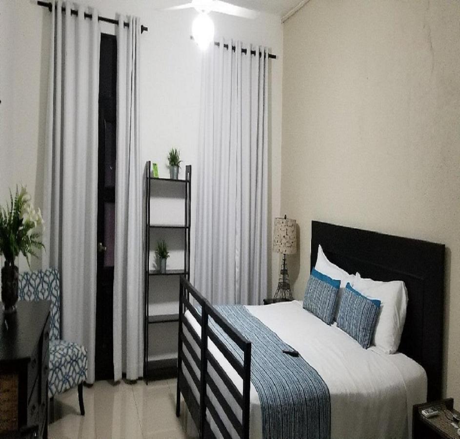 Hotel Rig Casa Conde à Saint-Domingue Extérieur photo